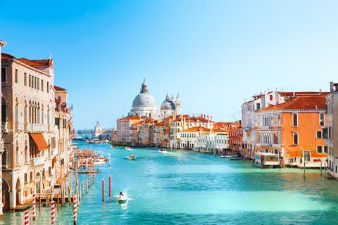 القناة الكبرى في البندقية ضمن أماكن السياحة في إيطاليا 