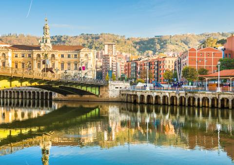 زيارة إلى مدن إسبانيا لاستكشاف ثرواتها